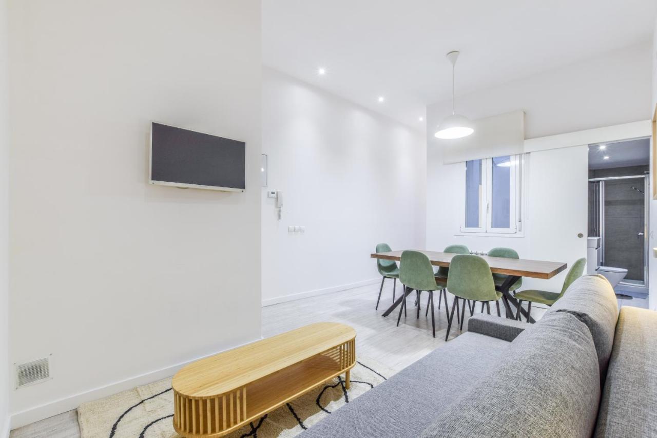 Amplio Apartamento En Malasana Para 6 Personas Apartment Мадрид Екстериор снимка