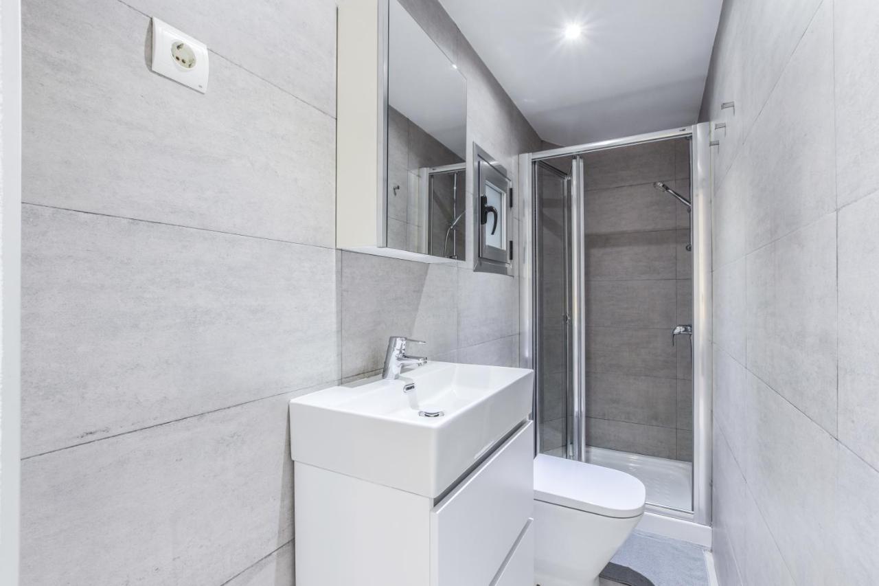 Amplio Apartamento En Malasana Para 6 Personas Apartment Мадрид Екстериор снимка